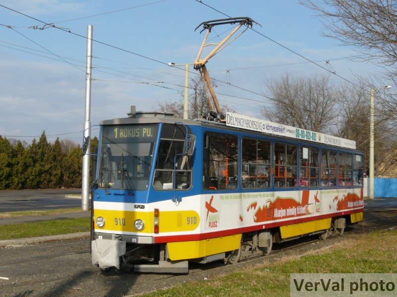 Tatra T6A2H #910