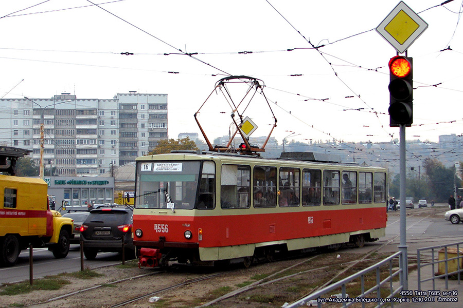 Tatra T6B5SU #4556