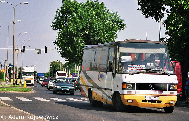 Mercedes-Benz 814 D / Auwärter Teamstar Kombi #DWL S981