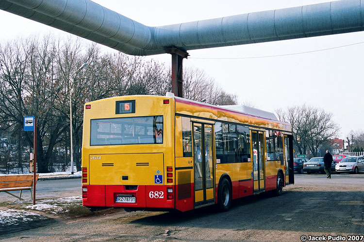 Jelcz M121M/4 CNG #682