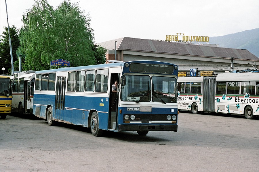 Mercedes O307 / VBK M50 #693