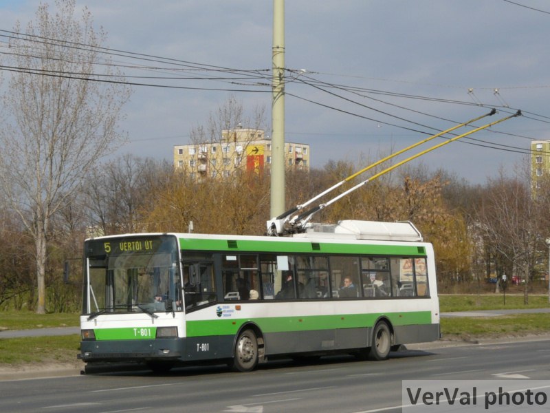 Škoda 21Tr #T-801