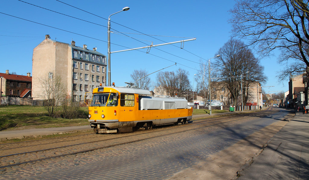Tatra T3SU #3-302