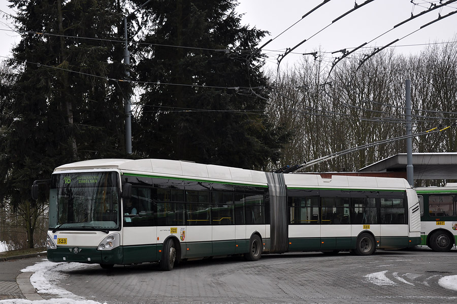 Škoda 25Tr Irisbus #523