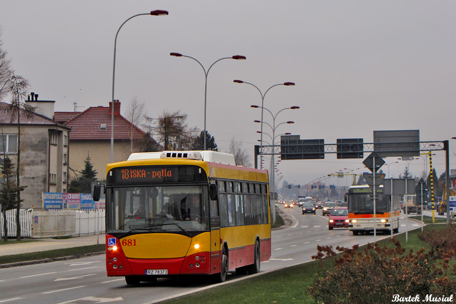 Jelcz M121M/4 CNG #681