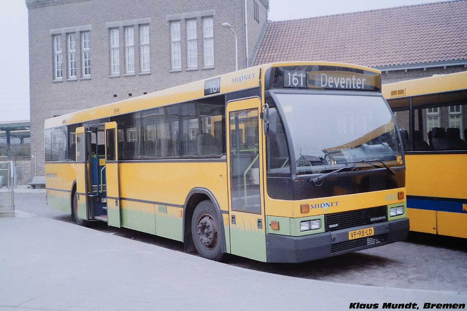 DAF MB230 / Den Oudsten B88 #4166