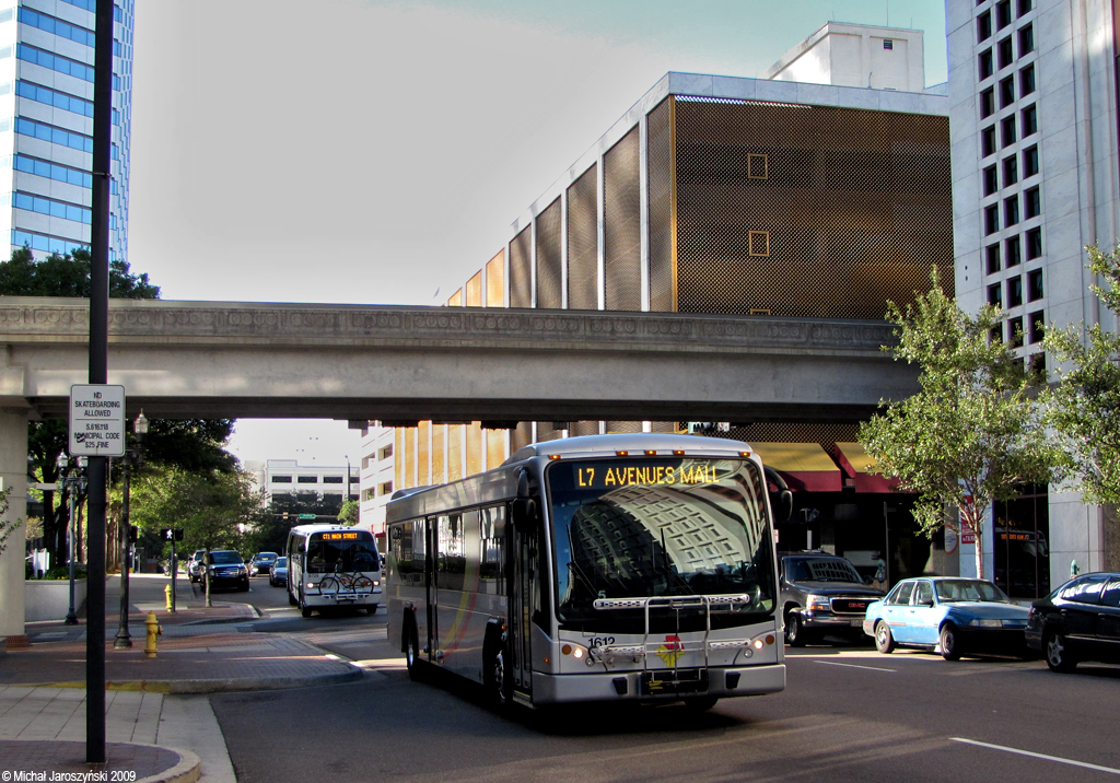Gillig BRT LF 40 #1612